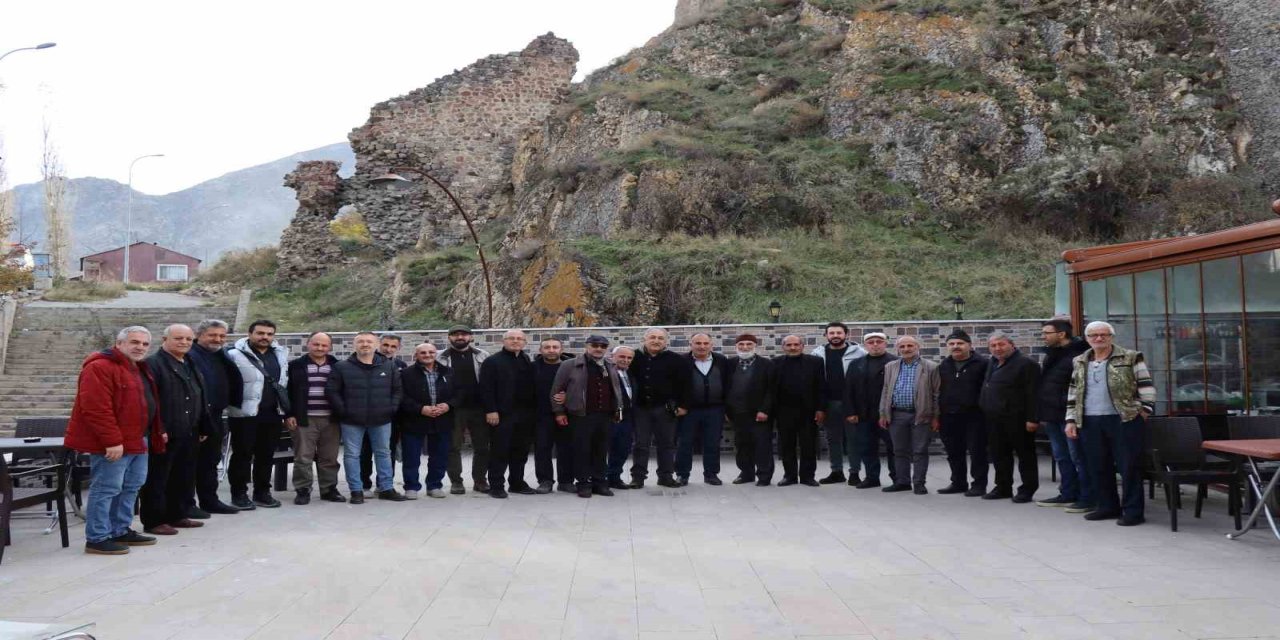 Erzurum Oltu'da Anlamlı Buluşma