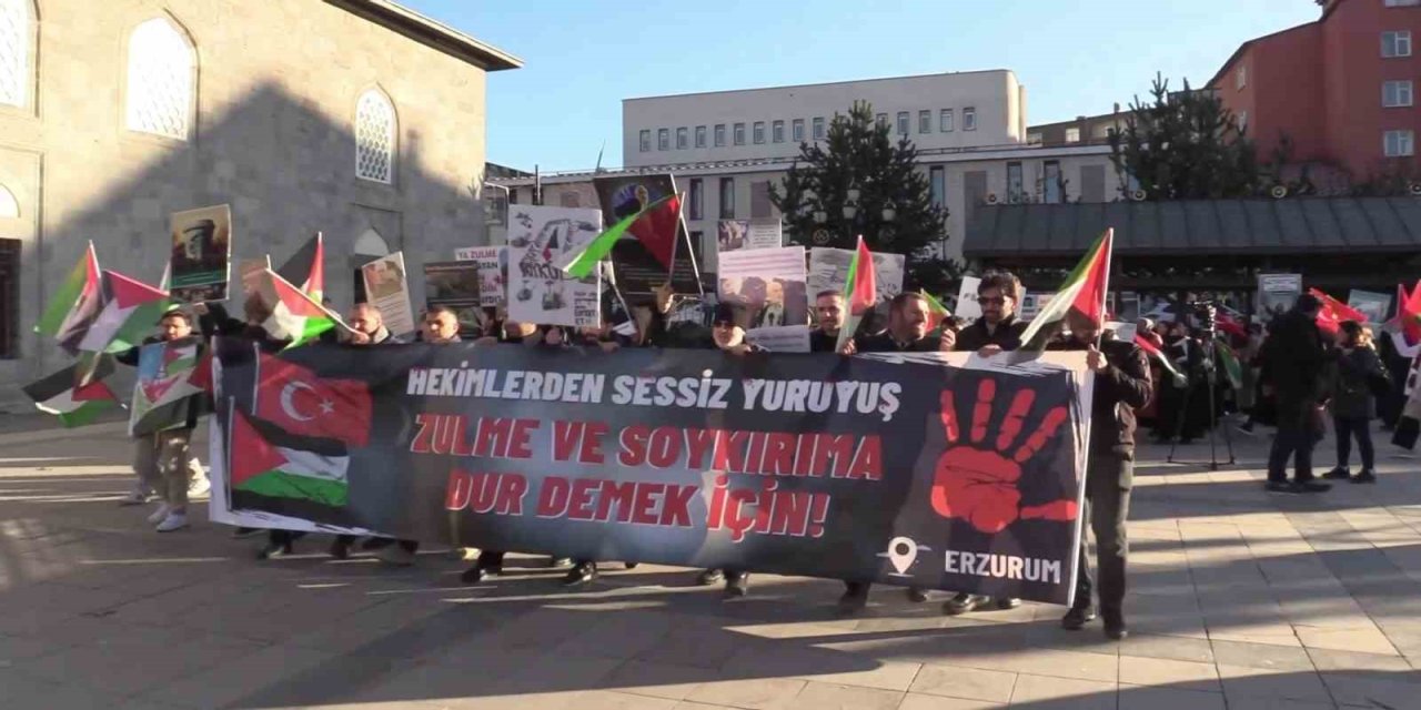 Erzurum'da Sağlık Çalışanları Sessiz Yürüyüşlerine Devam Ediyor