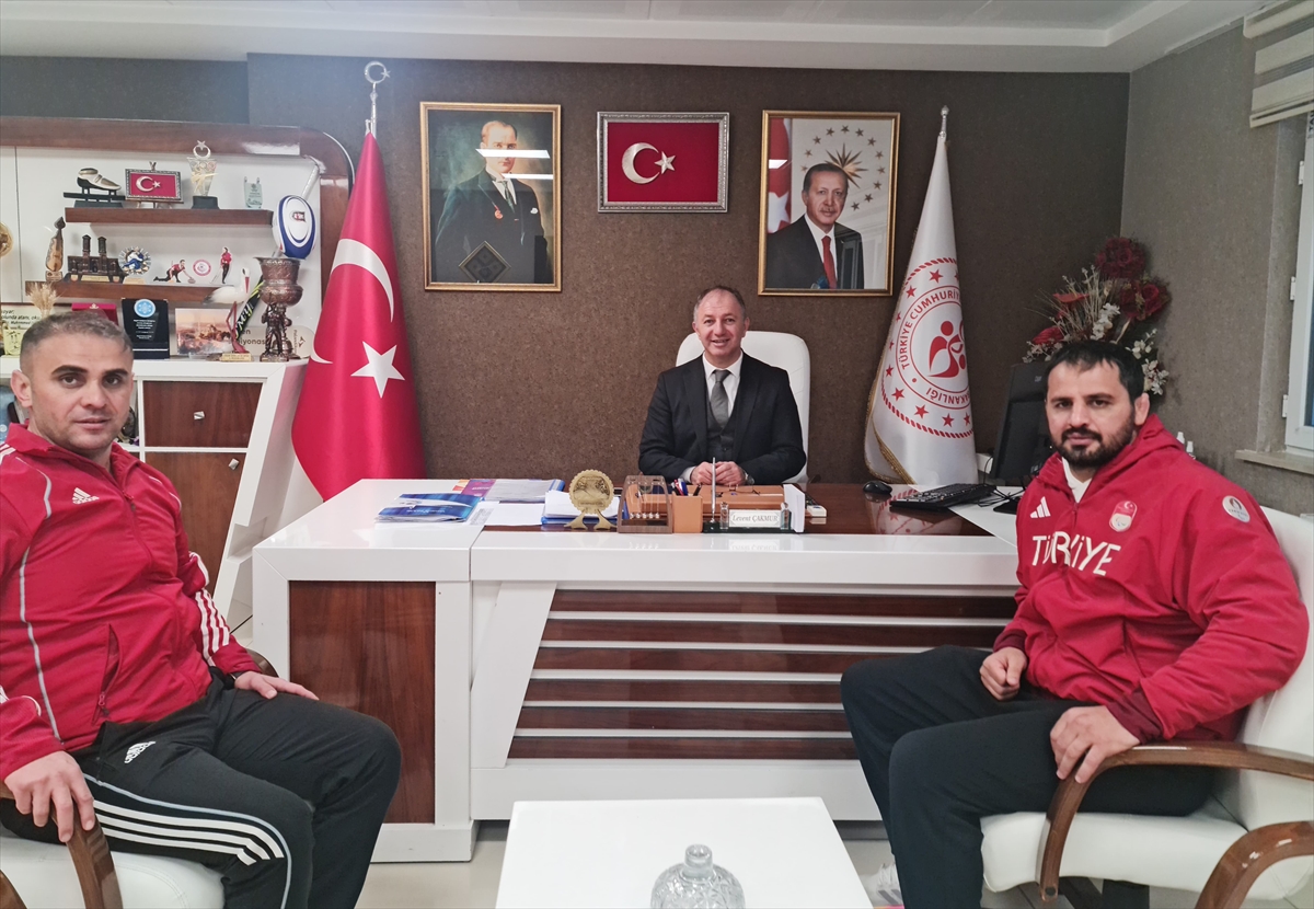 İbrahim Bölükbaşı'ndan, Erzurum Gençlik ve Spor İl Müdürlüğüne ziyaret