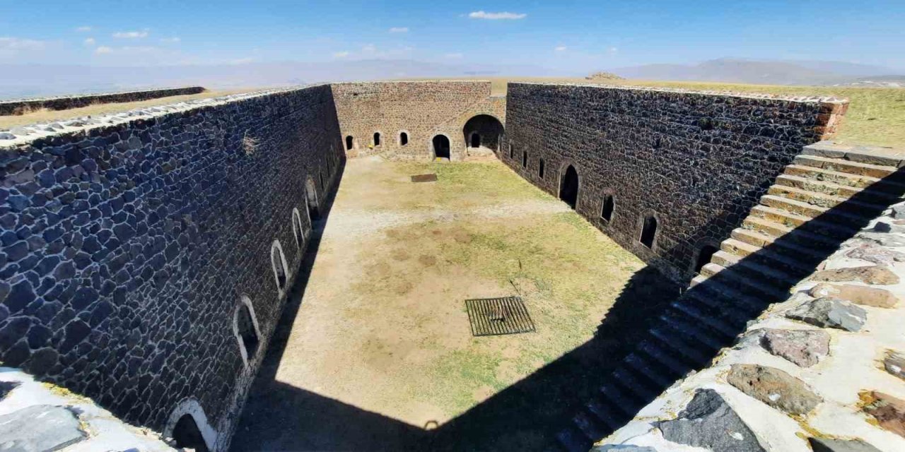 Erzurum'da Aziziye Kahramanı Miralay Bahri Bey’in fotoğrafı ortaya çıkarıldı