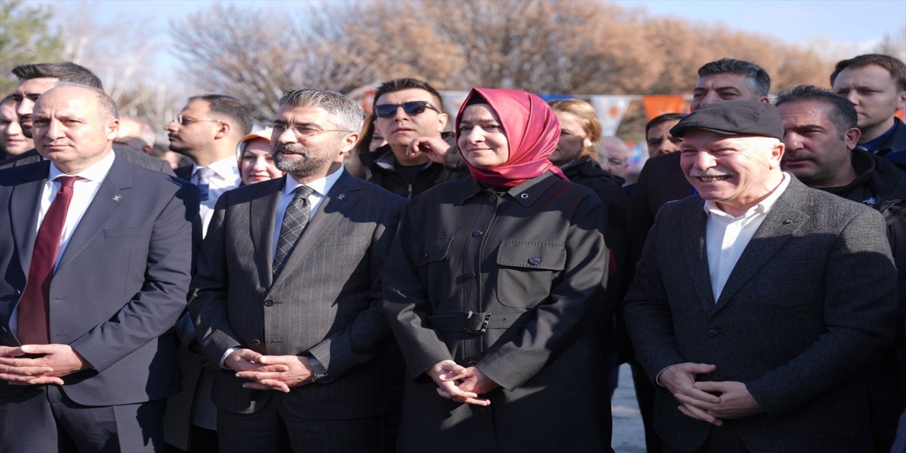 Erzurum'da Ak Parti Aziziye 6. Olağan İlçe Kongresi Düzenlendi