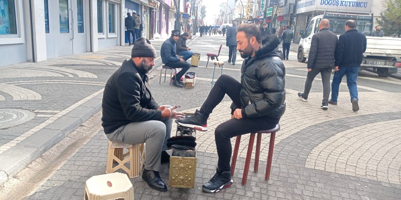 Doğubayazıt’ın Emektar Boyacıları