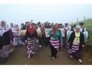 Yayla göçü renkli görüntülerle başladı