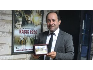 Bulgaristan’dan İhsan Taş’a ’Kaçış 1950’ plaketi