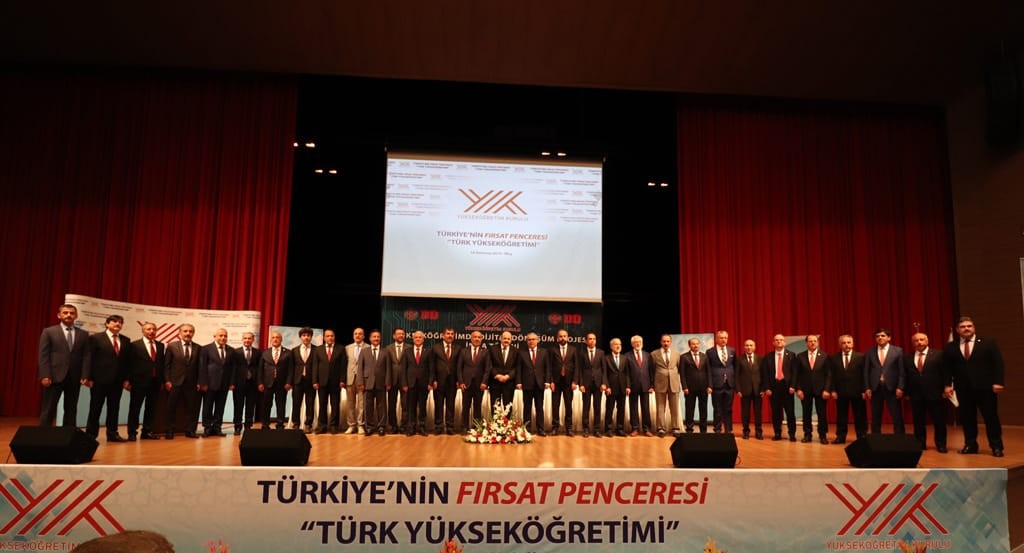 Türkiye’nin Fırsat Penceresi: “Türk Yükseköğretimi”