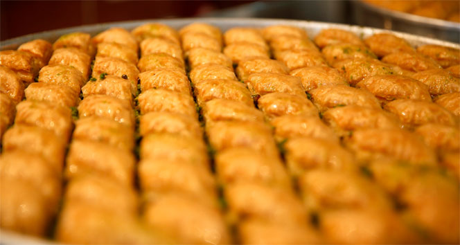 Bayram geldi baklava nasıl yapılır?