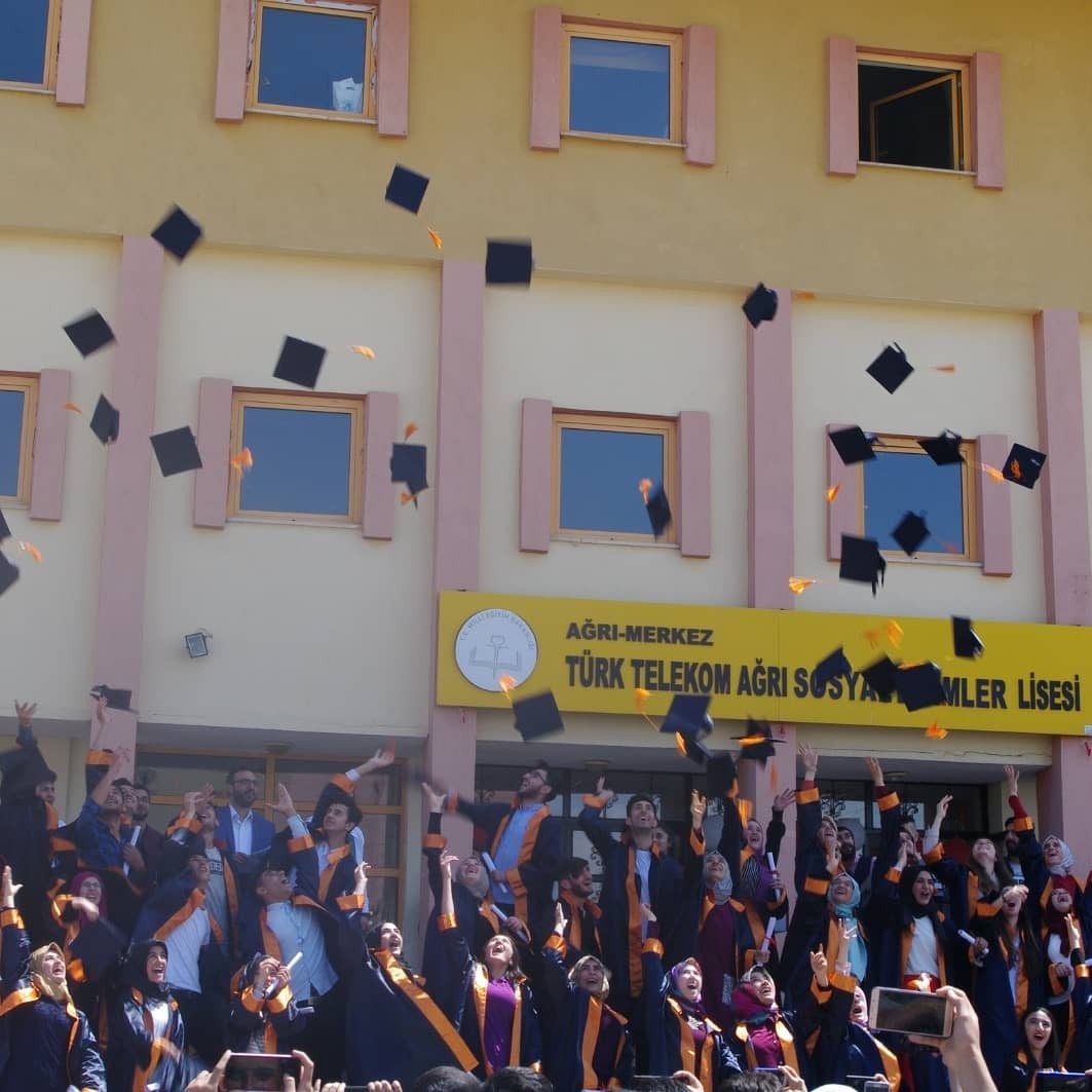 Ağrı’da 82 öğrenciden 53’ü üniversite sınavını kazandı