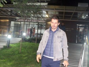 Emre Belözoğlu’ndan Turan’a bebek ziyareti