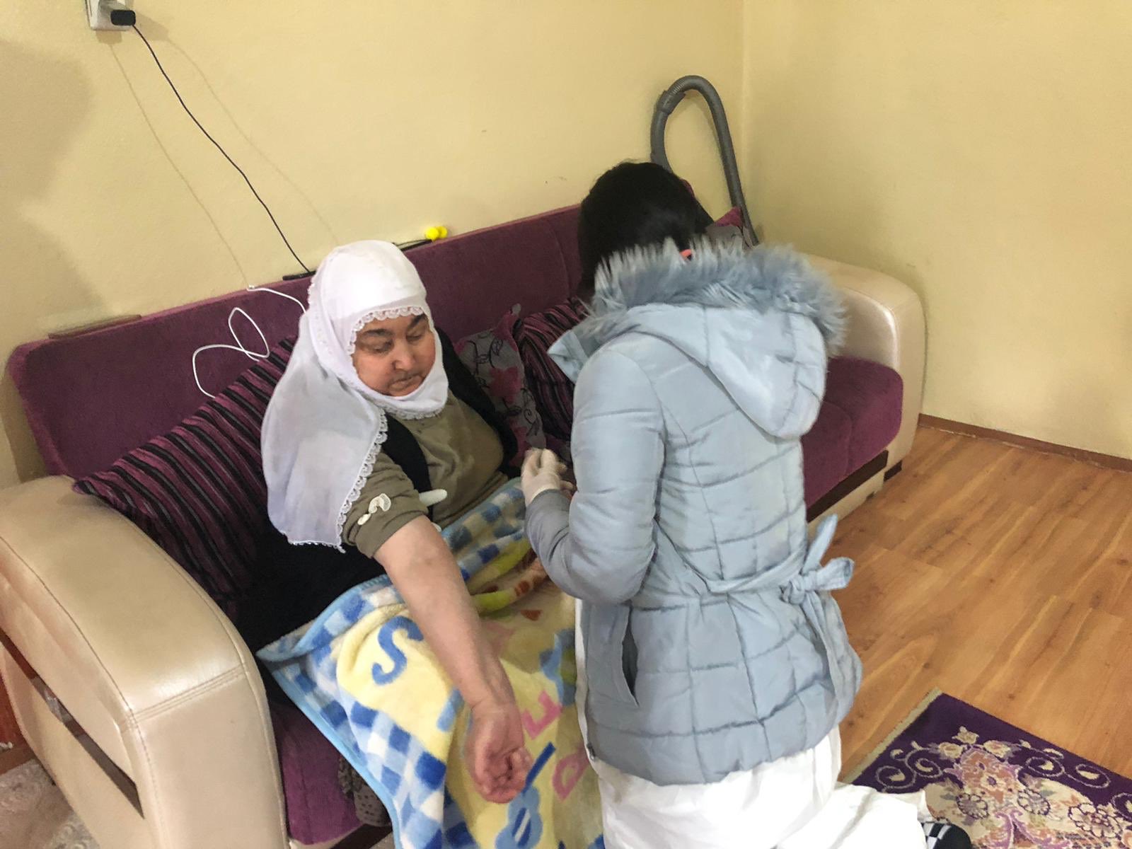 Lösemi Hastası Olan Kadının Tahlilleri Vefa Sosyal Destek Grubu Tarafından Yapıldı