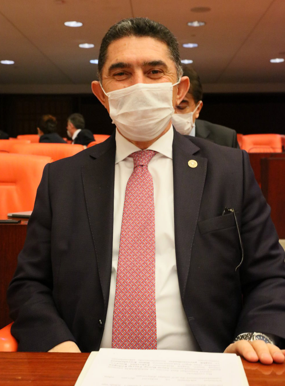 Çelebi: “Meclis’te yasalaşan kanun, koronavirüse karşı nefes aldıracak”