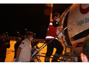 Ambulans Uçak Kübra bebek için Ağrı’dan Ankara’ya havalandı