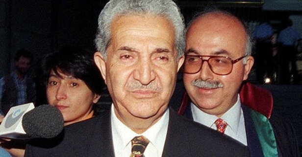 Ağrılı Siyasetçi Ahmet Tekdal hayatını kaybetti