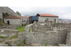 Restorasyonu 4 yıl süren Kızlar Manastırı ziyarete açılacağı günü bekliyor