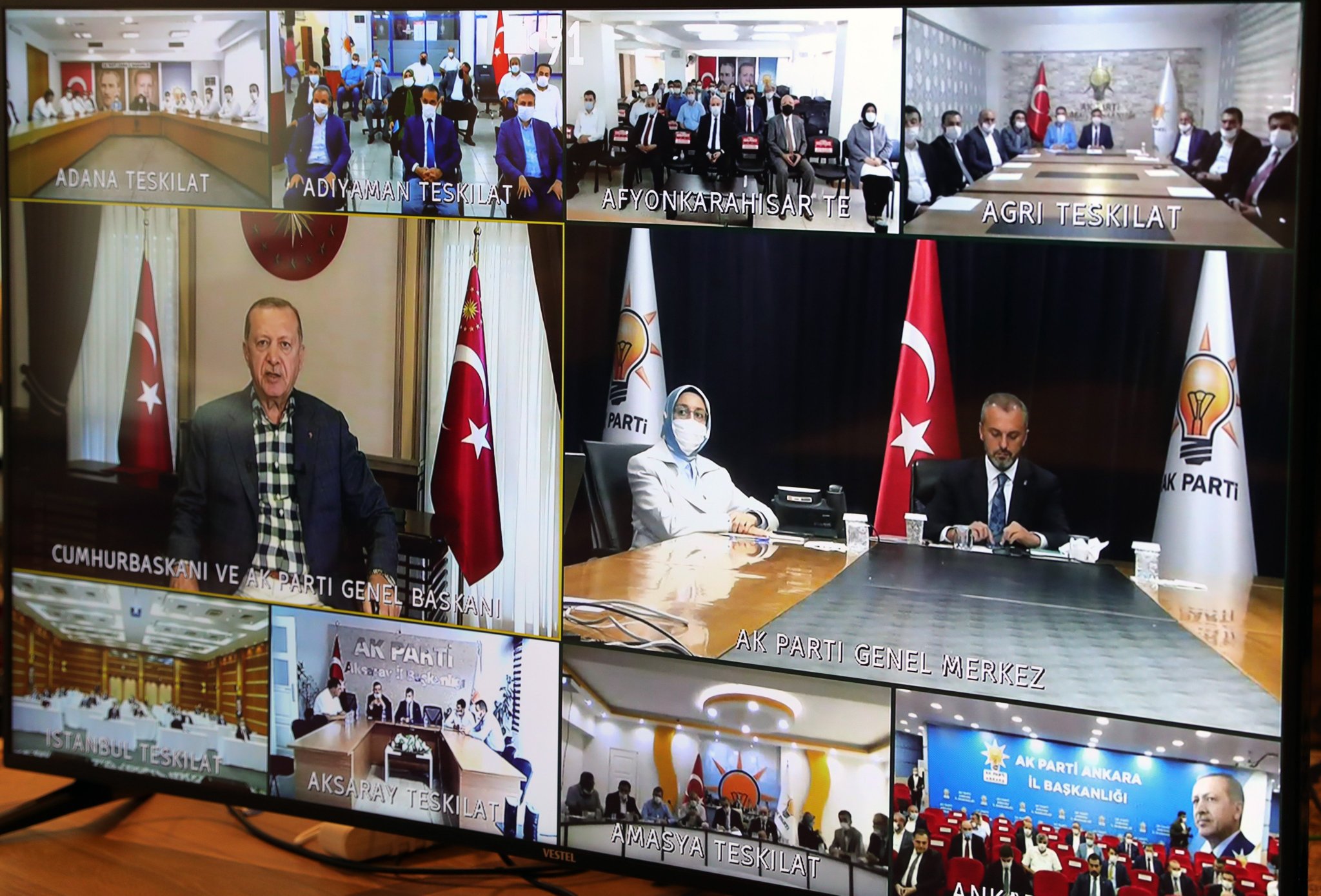 Ağrı AK Parti Cumhurbaşkanı Erdoğan ile bayramlaştı