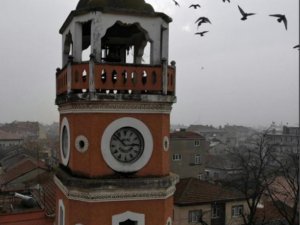 Abdülhamid Han’ın yadigârı saat yenilendi