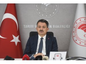 “Bu yıl kuru üzüm fiyatını 12 buçuk liranın altına düşürmeyeceğiz”