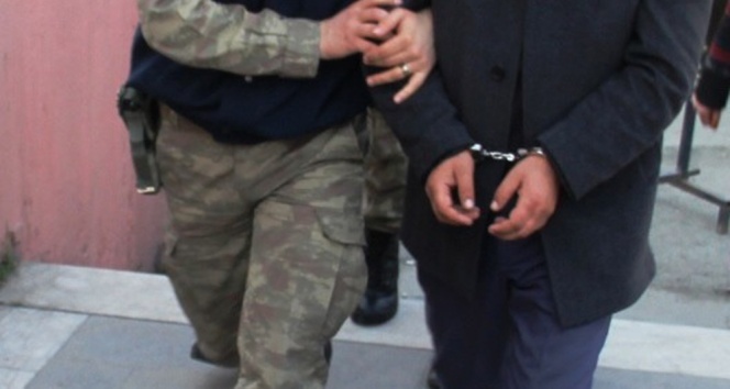 Ağrı'da terör soruşturmasından yargılanan 8 kişiden 2'si tutuklandı