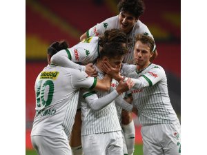 Bursaspor, ligde ve kupada her maç gol atan tek takım