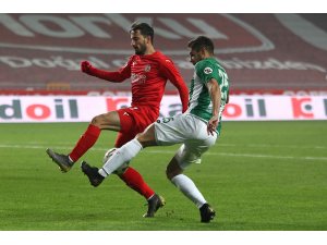 Süper Lig: Konyaspor: 0 - Sivasspor: 0 (İlk yarı)