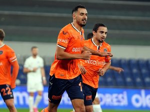 Başakşehir’de Chadli ilk golünü attı