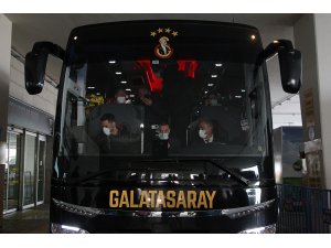 Galatasaray kafilesi Konya’ya geldi