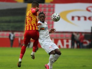 Kayserispor sahasında, Aytemiz Alanyaspor ile 1-1 berabere kaldı