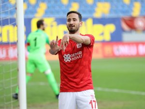 Sivasspor’da Erdoğan Yeşilyurt 2. golünü attı