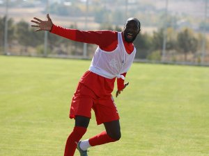 Sivasspor’da Mustapha Yatabare 4 hafta sonra golle tanıştı