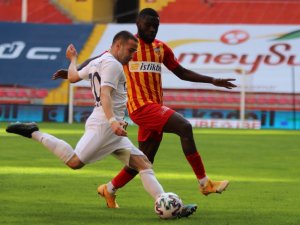 Süper Lig: Kayserispor: 0 - MKE Ankaragücü: 0 (Maç Sonucu)