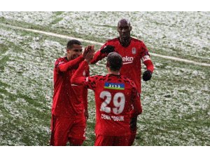 Süper Lig: Gençlerbirliği: 0 - Beşiktaş JK: 3 (Maç sonucu)