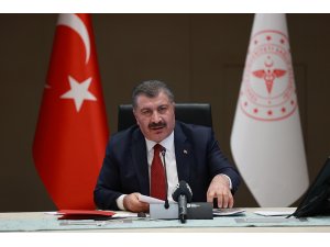 Bakan Koca: “Türkiye’de bize özgü yeni bir mutantın olmadığını çok rahatlıkla söyleyebilirim”