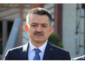 Bakan Pakdemirli: "Yaklaşık 140 milyon Liralık destek ödemelerine bugün başlıyoruz"