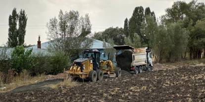 Ağrı’da köy yollarına kış bakımı