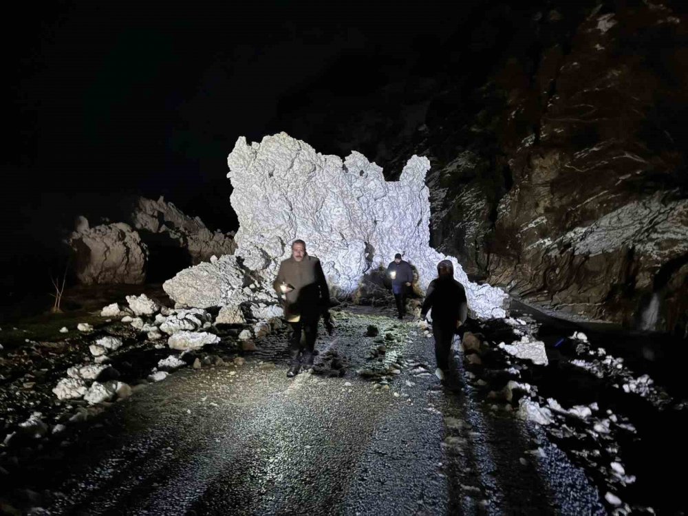 Başkan adayı destek için gittiği bölgede ölümden döndü