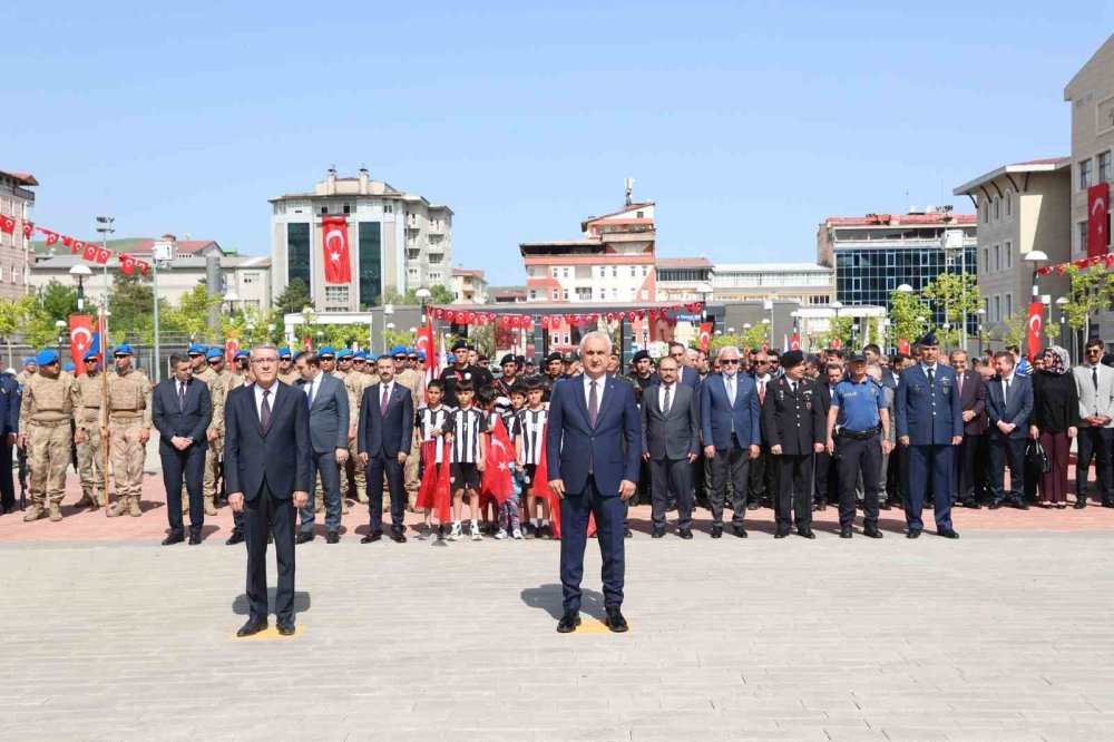 Muş’un düşman işgalinden kurtuluşunun 107. yıl dönümünü kutladı