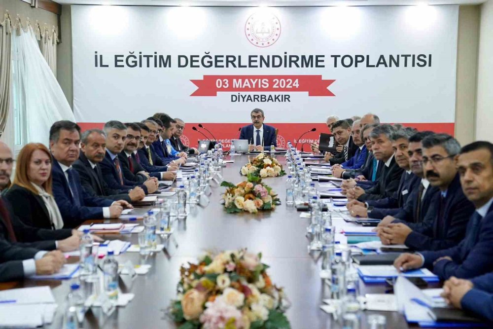 Eğitimdeki müfredat değişikliği toplumun her kesiminden ilgi gördü