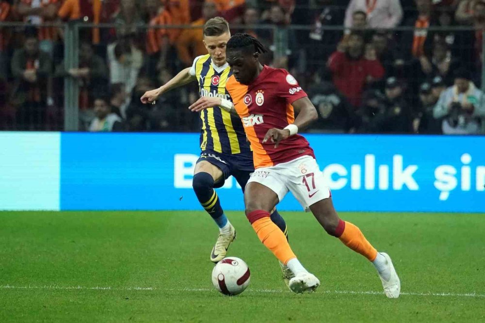 Trendyol Süper Lig: Galatasaray: 0 - Fenerbahçe: 1 (Maç sonucu)