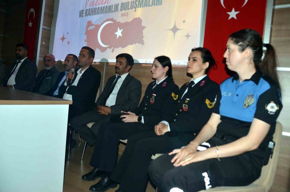 Muş’ta öğrencilere ’Vatan ve Kahraman Buluşmaları’ konferansı