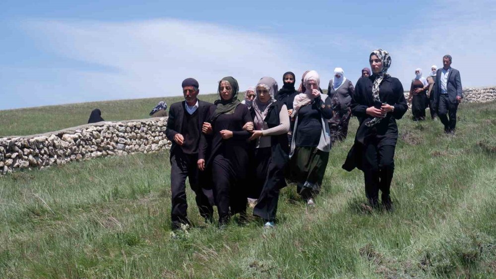 Babaları tarafından öldürülen 3 çocuğun annesinin feryadı yürek dağladı