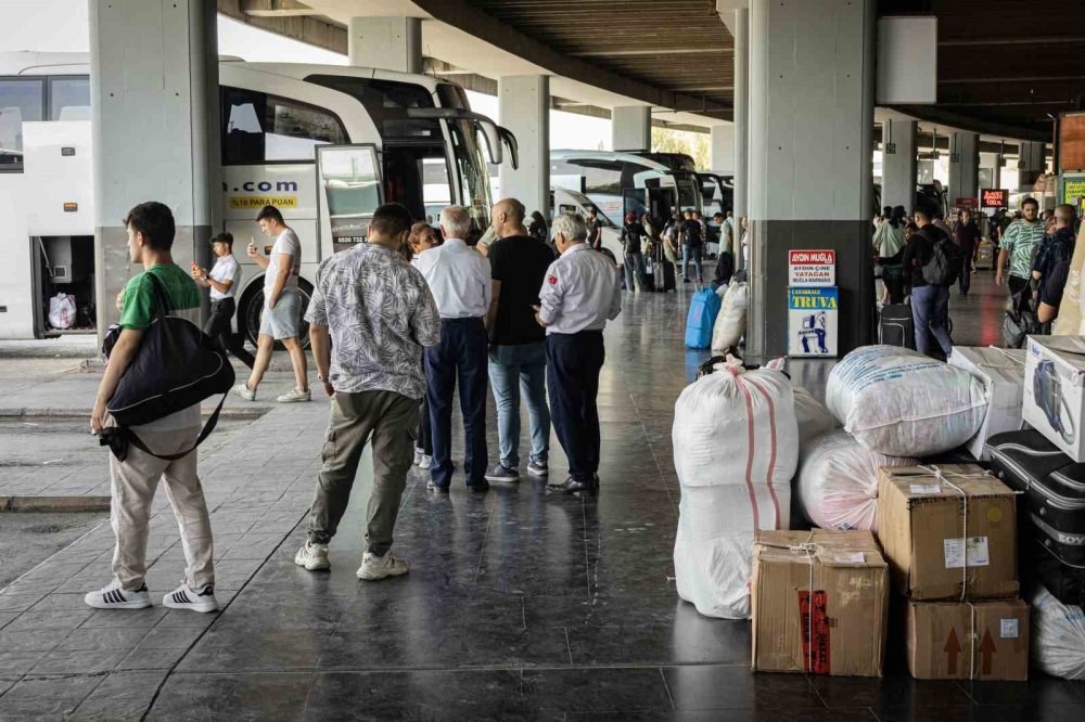 Biletler tükendi, günde bine yakın araç çıkış yapıyor