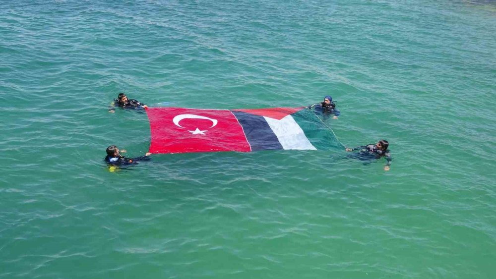 Van Gölü’nde duygulandıran anlar yaşandı