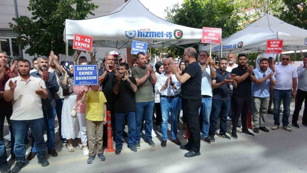 Van'da işten çıkarılan belediye işçileri bayramı buruk geçiriyor