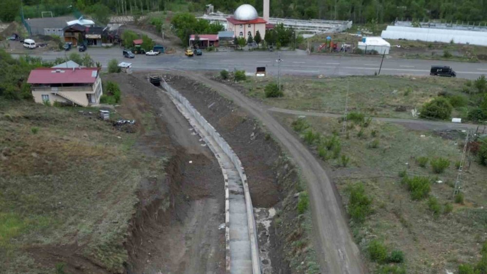 Erzurum'da yapılan kanal ile sel felaketlerinin önüne geçildi