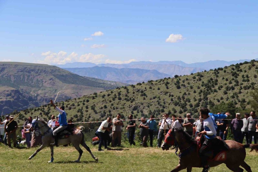 Şenkaya’da festival coşkusu