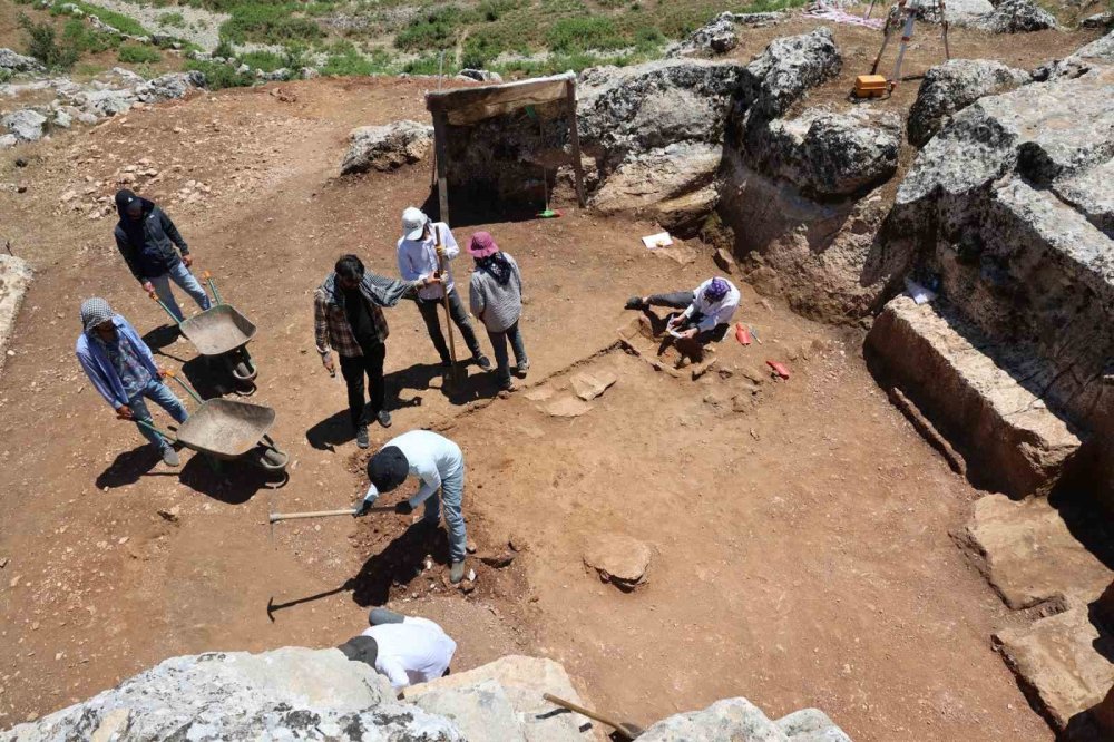 Diyarbakır’da Roma dönemine ait 60 çocuk mezarı bulundu