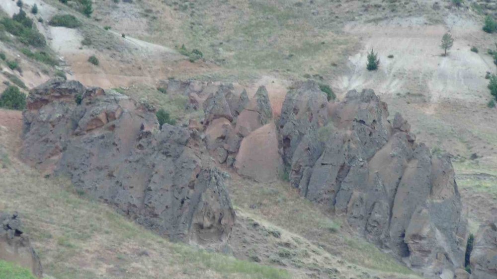 Kars’ın peri bacaları adeta büyülüyor