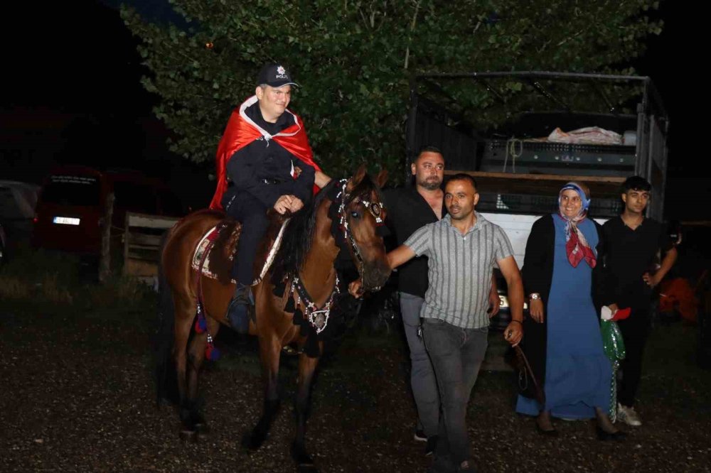 Erzurum Polisi otizmli gencin hayalini gerçekleştirdi