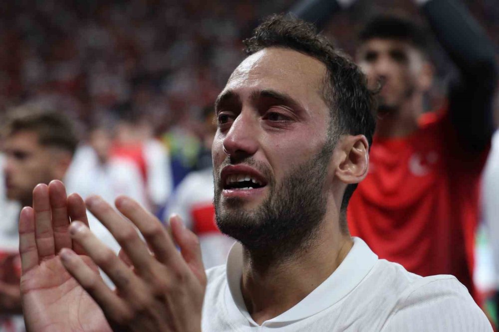 Hakan Çalhanoğlu: "Ülke olarak başardığımızı düşünüyorum"