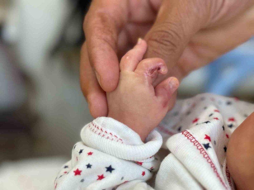 Diyarbakır’da 2 aylık bebeğin tedavi gördüğü hastane kabusu oldu