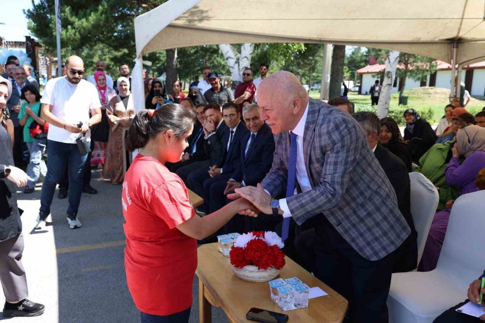 Erzurum Büyükşehir’den örnek hizmet